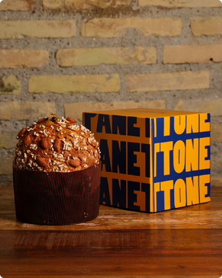 Panettone mandorlato